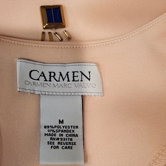Carmen Marc Valvo peachy blush dress size M with beautiful stones design. - Picture 7 of 7
